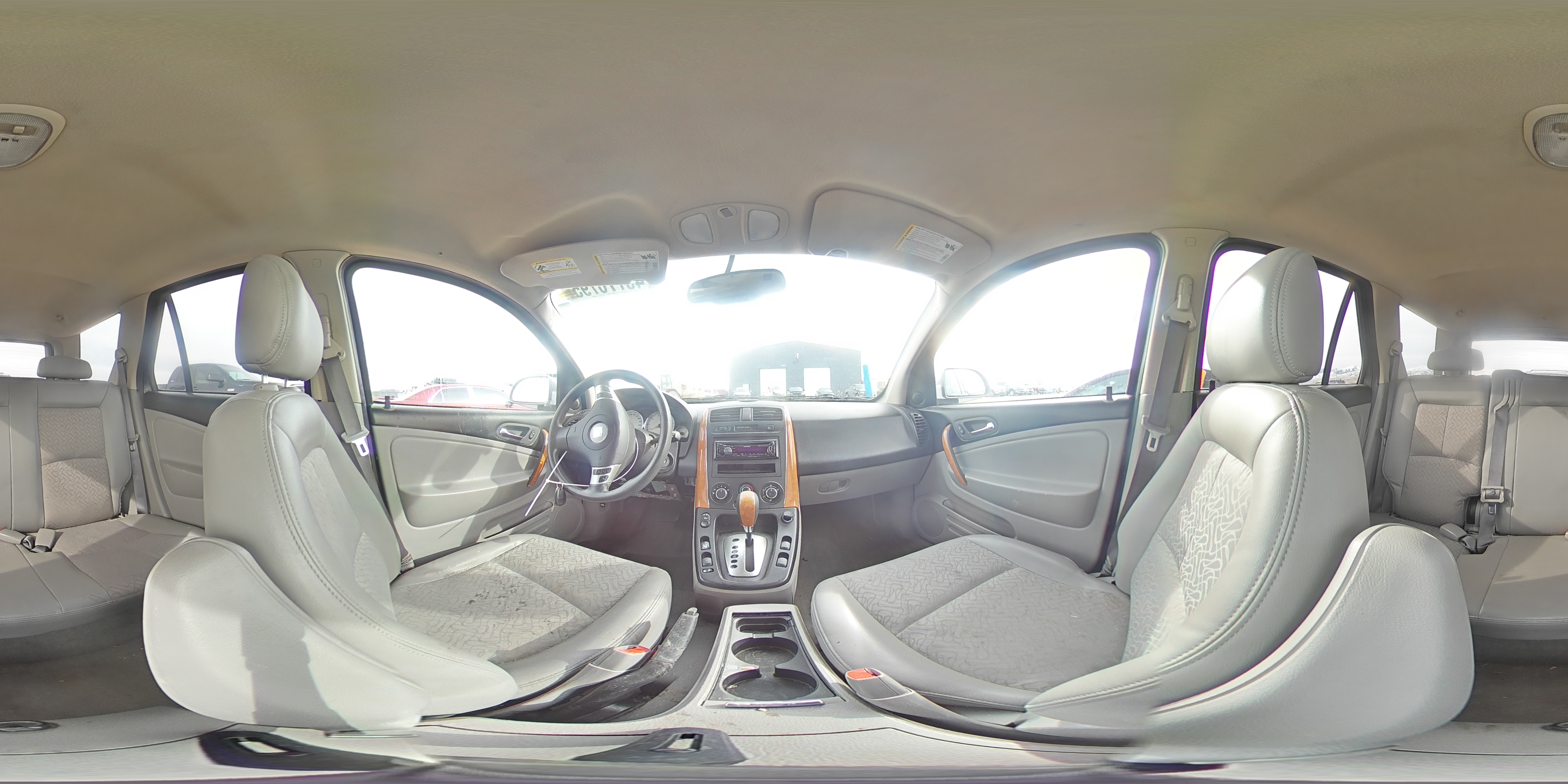 2007 Saturn VUE - Image 13
