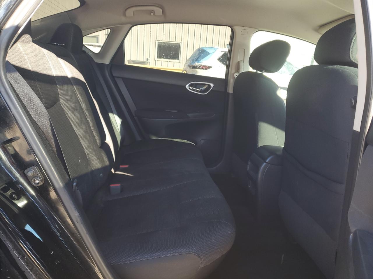 2013 Nissan Sentra - Image 10