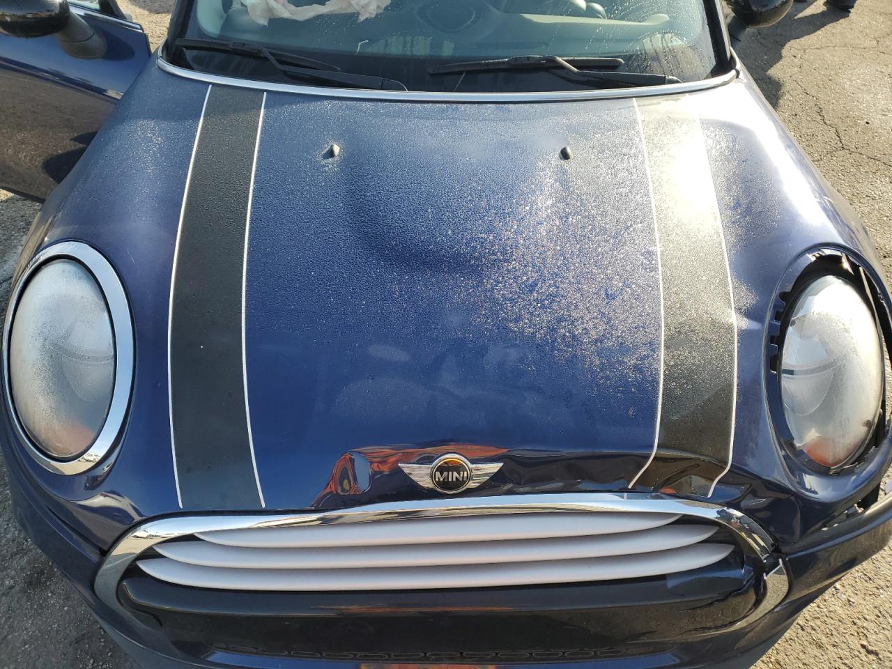 2015 MINI Cooper - Image 11