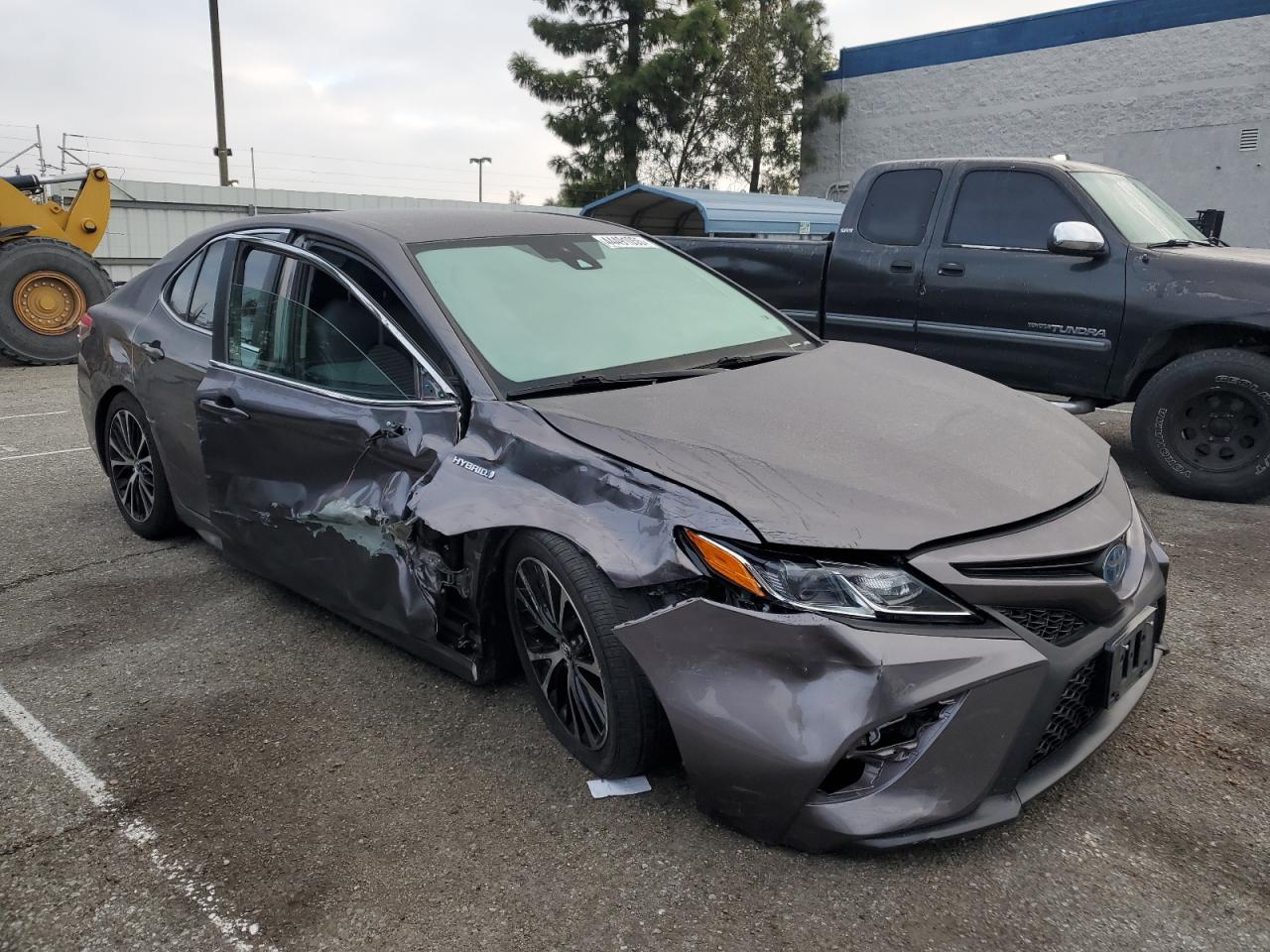 2019 Toyota Camry - Image 4