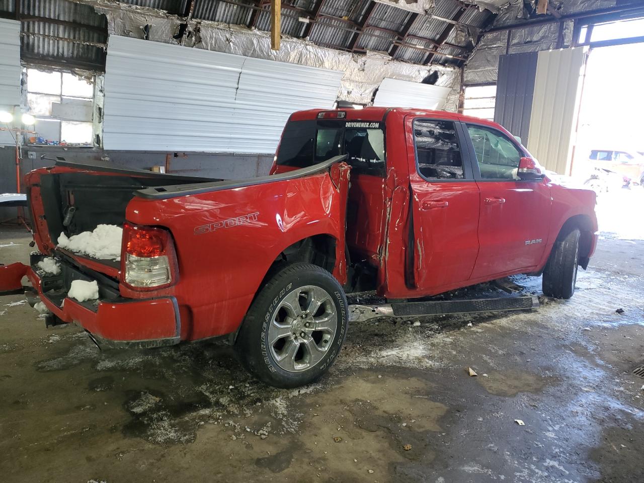 2021 RAM 1500 - Image 3