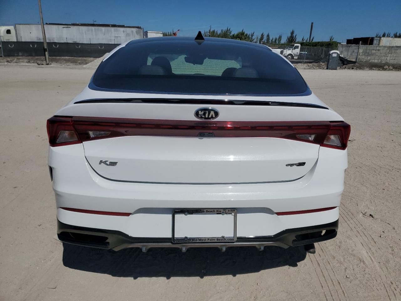 2021 Kia K5 - Image 6