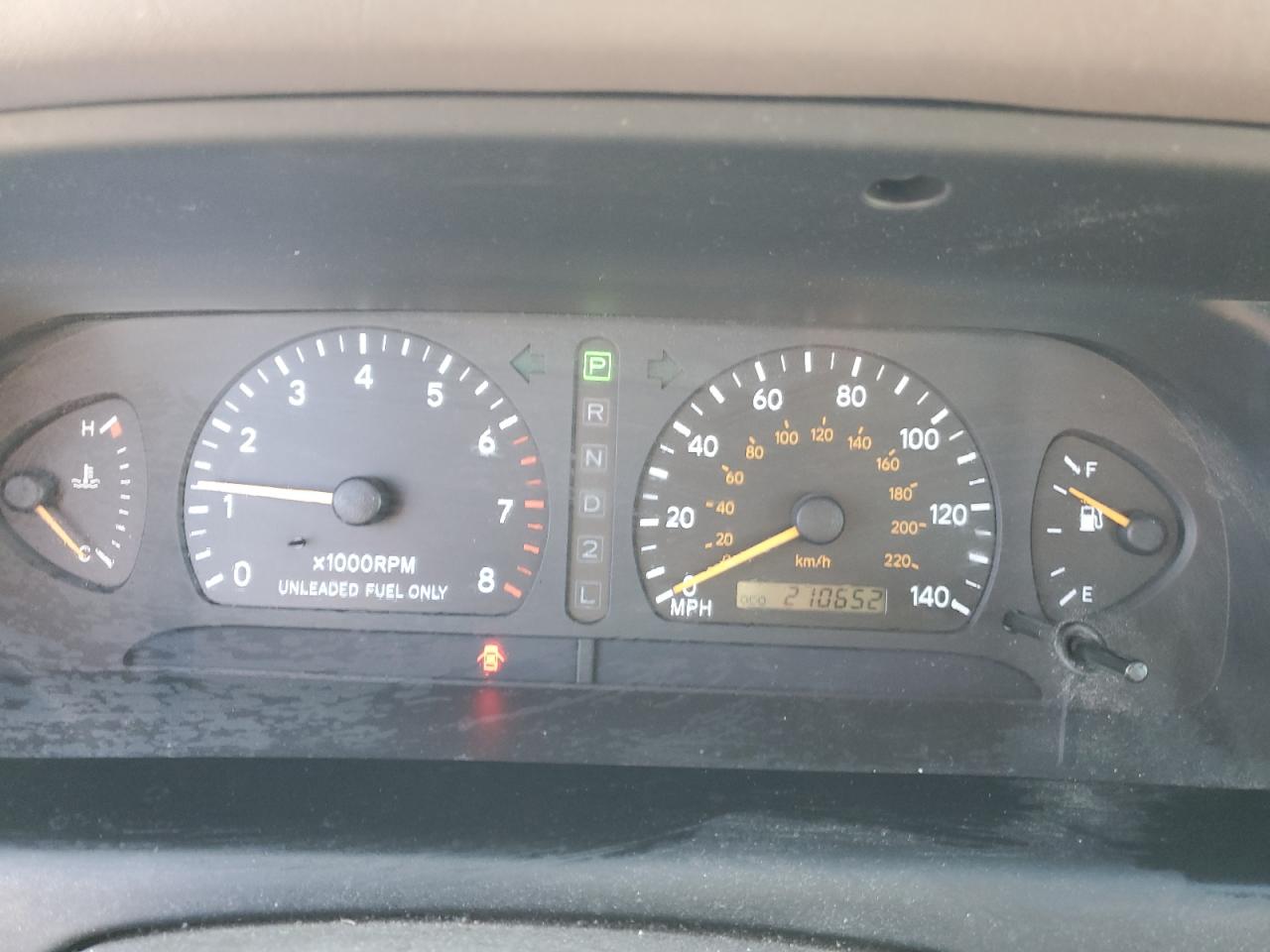 1999 Toyota Avalon - Image 9