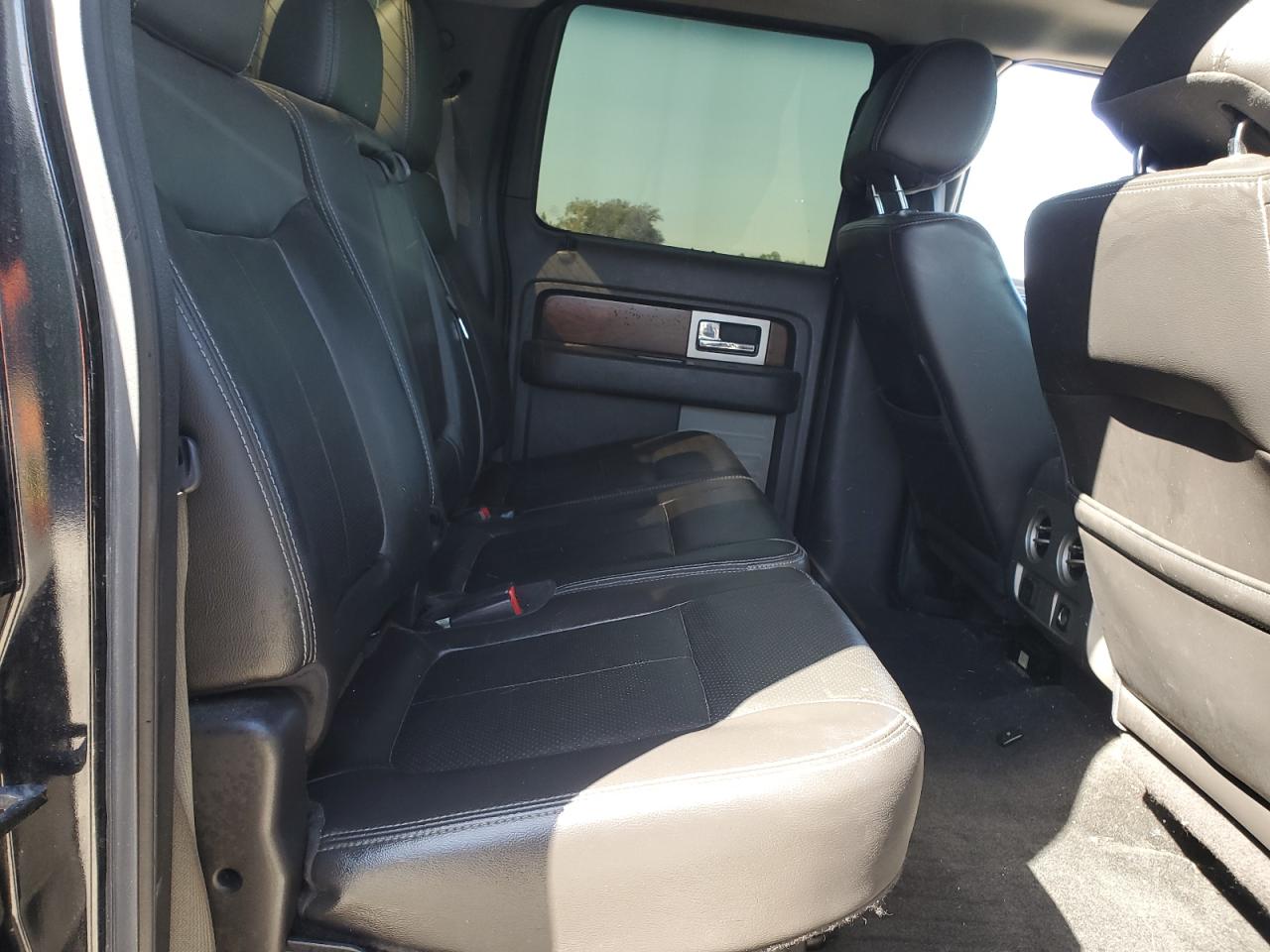 2012 Ford F-150 - Image 10