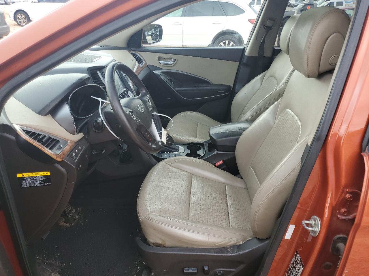 2014 Hyundai Santa Fe - Image 7