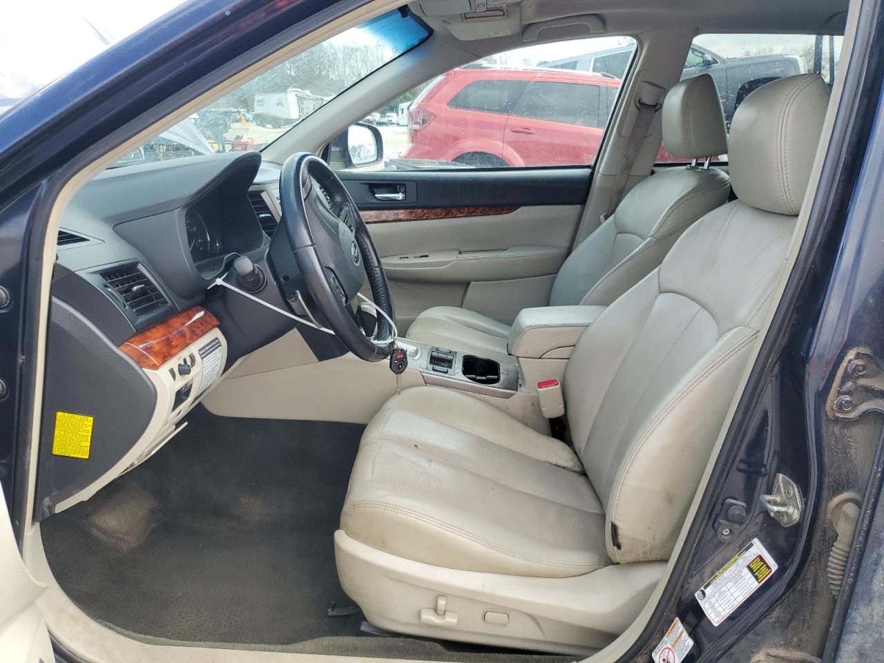 2012 Subaru Outback - Image 7