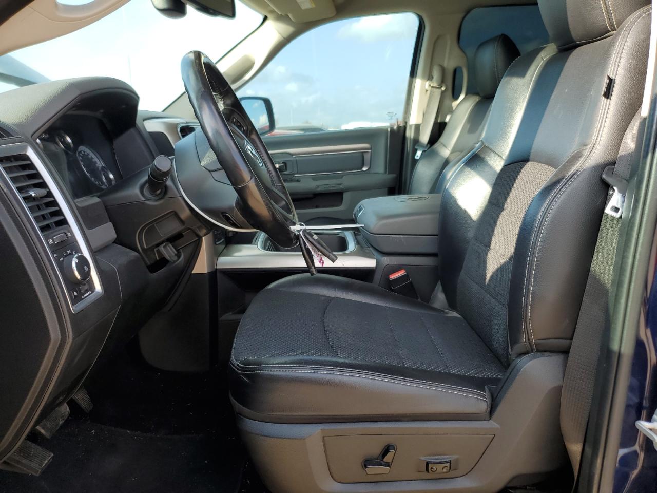 2018 RAM 1500 - Image 7