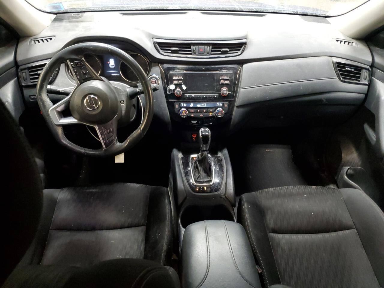 2017 Nissan Rogue - Image 8