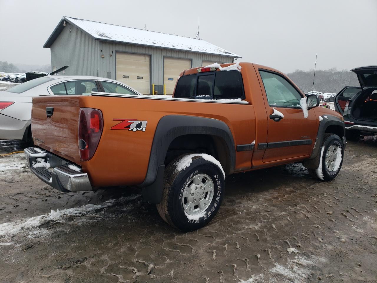 2005 Chevrolet Colorado - Image 3