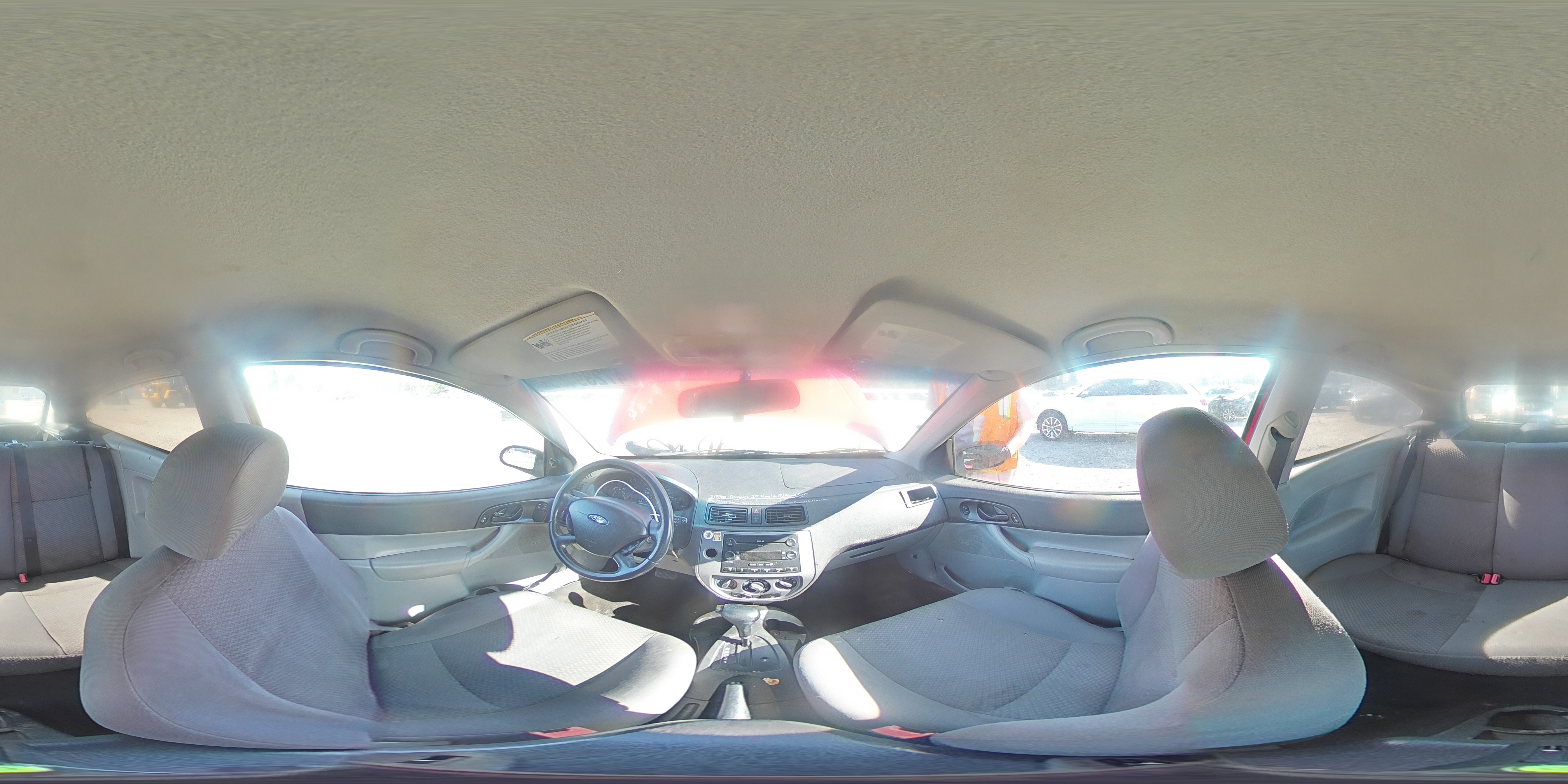 2006 Ford Focus - Image 12