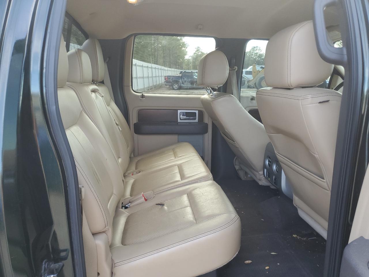 2012 Ford F-150 - Image 11