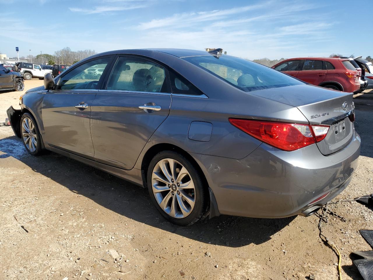 2012 Hyundai Sonata - Image 2