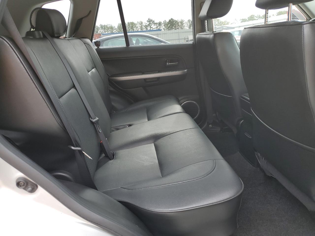 2011 Suzuki Grand Vitara - Image 11