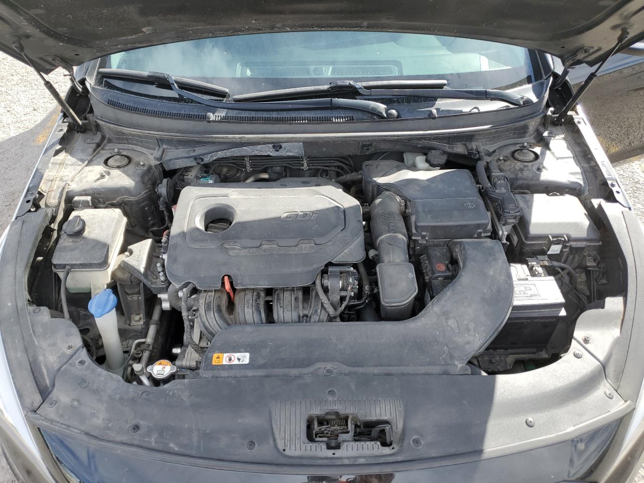 2015 Hyundai Sonata - Image 11