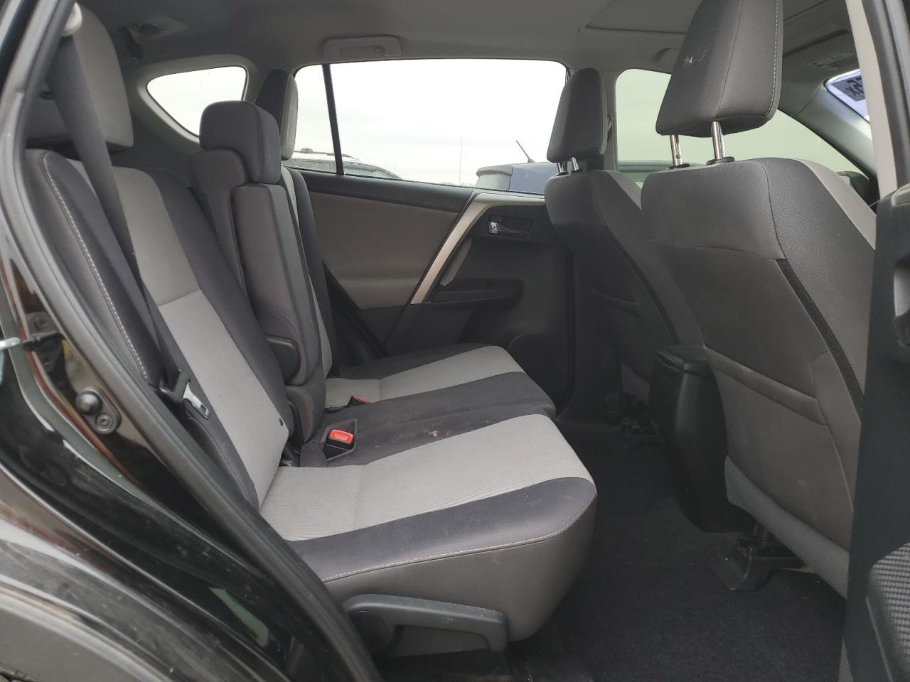 2014 Toyota RAV 4 - Image 11
