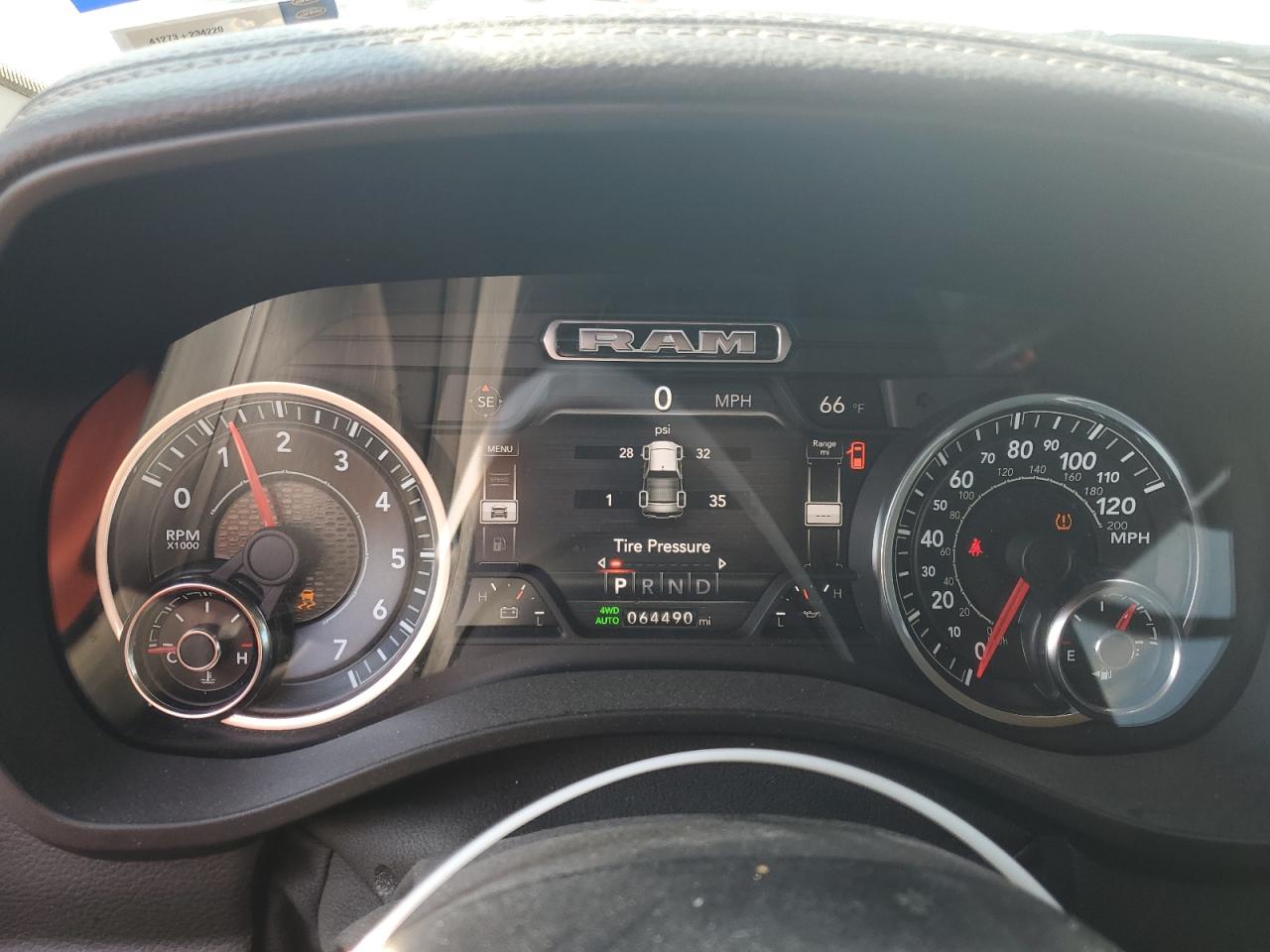 2020 RAM 1500 - Image 9