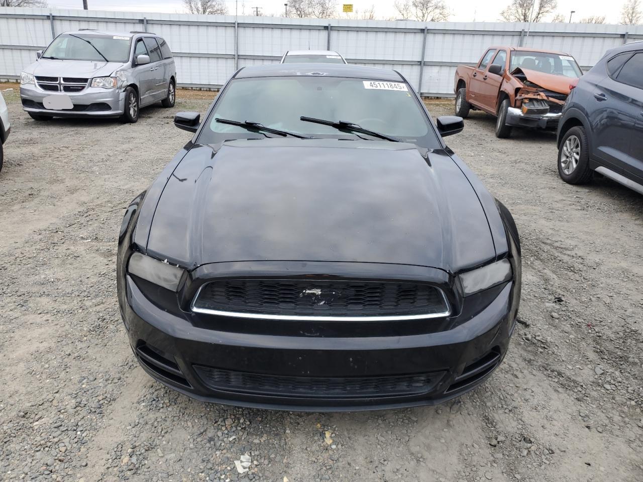 2014 Ford Mustang - Image 5