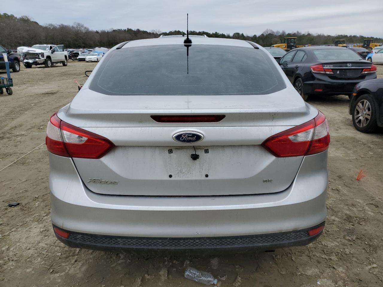 2012 Ford Focus - Image 6