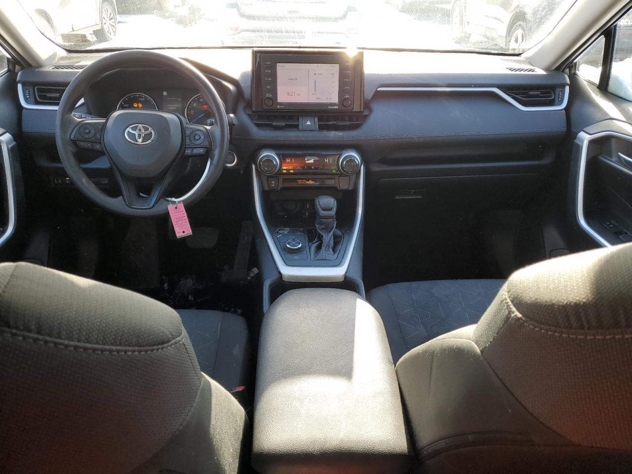 2022 Toyota RAV 4 - Image 8