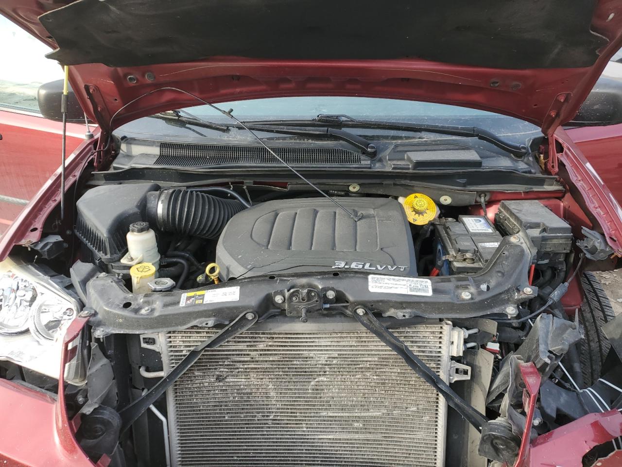 2015 Dodge Caravan - Image 12