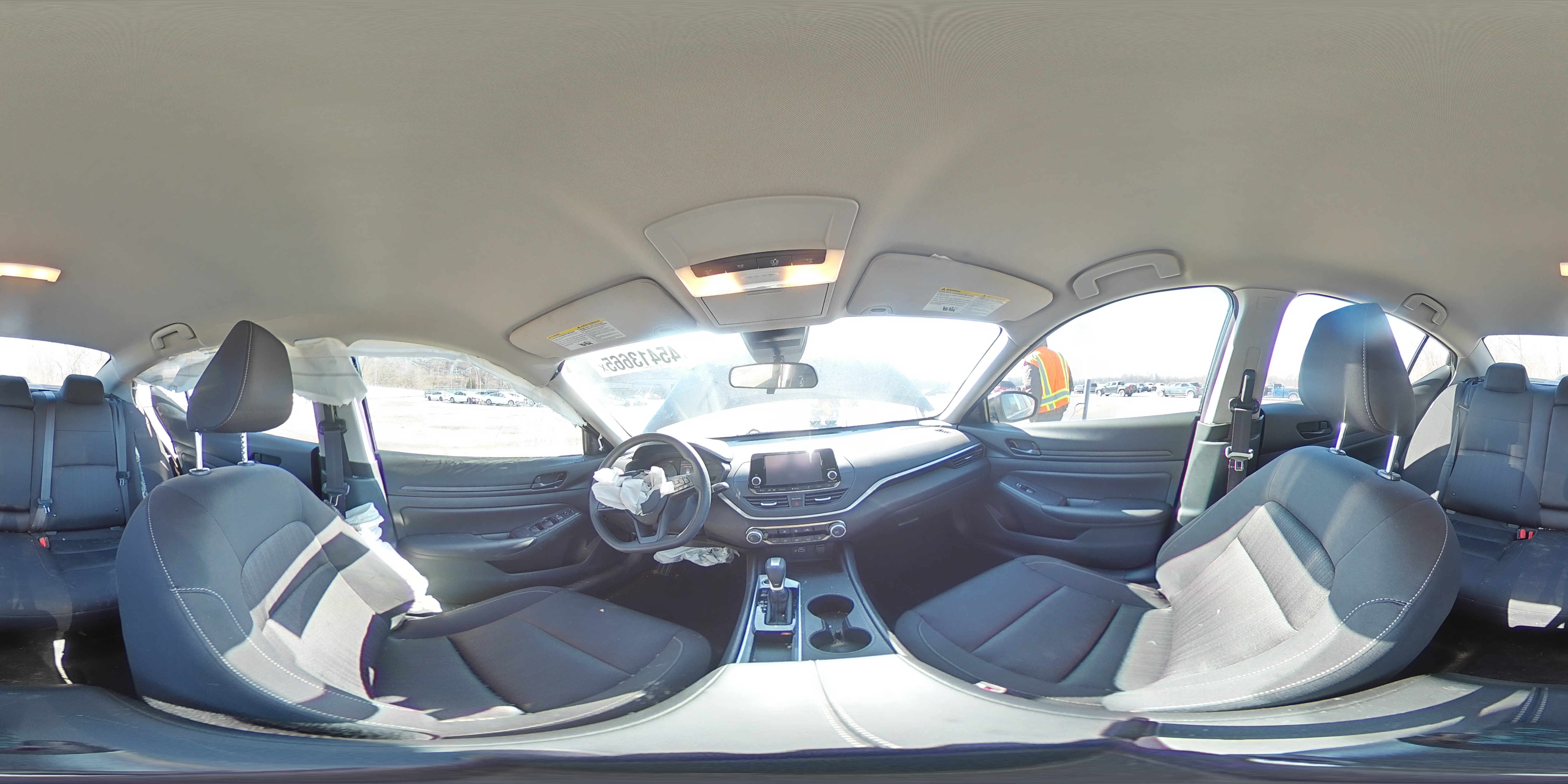 2024 Nissan Altima - Image 13