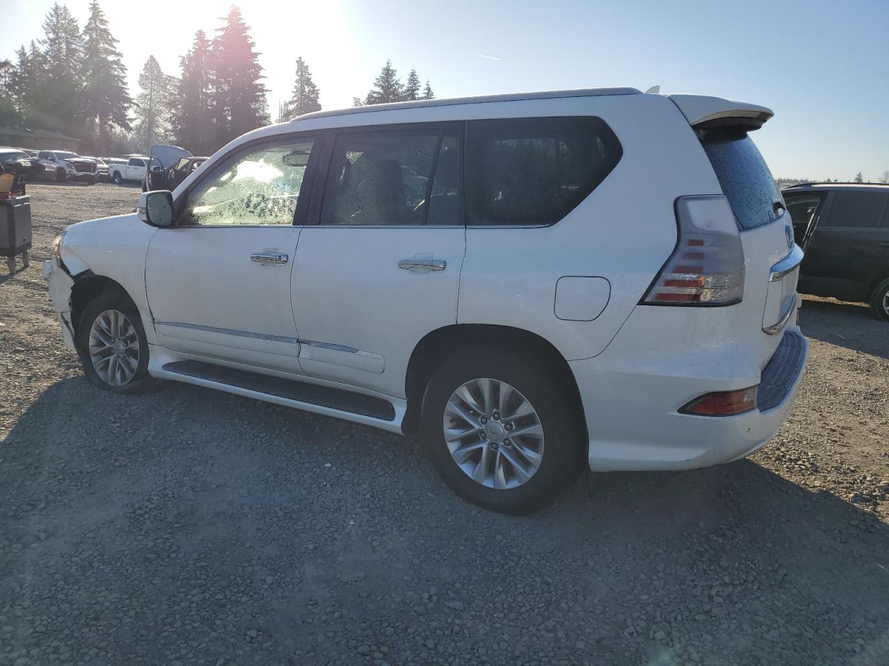 2015 Lexus GX - Image 2