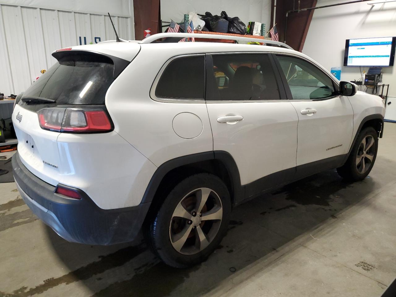 2020 Jeep Grand Cherokee - Image 3