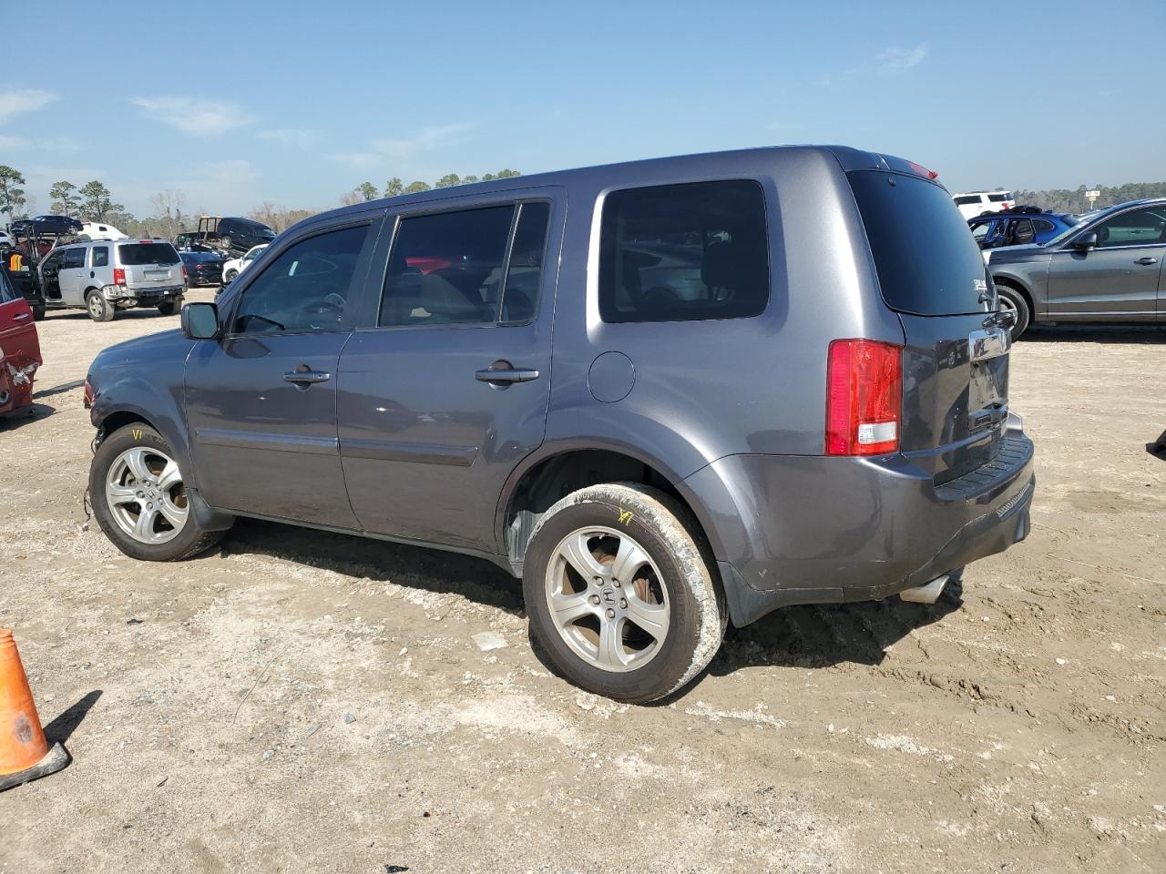 2014 Honda Pilot - Image 2