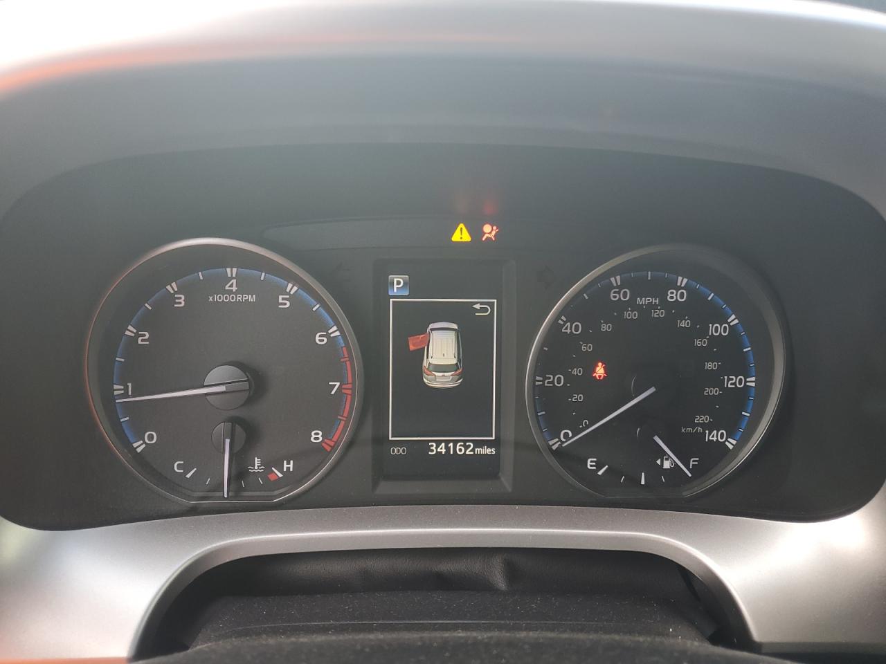 2018 Toyota RAV 4 - Image 9