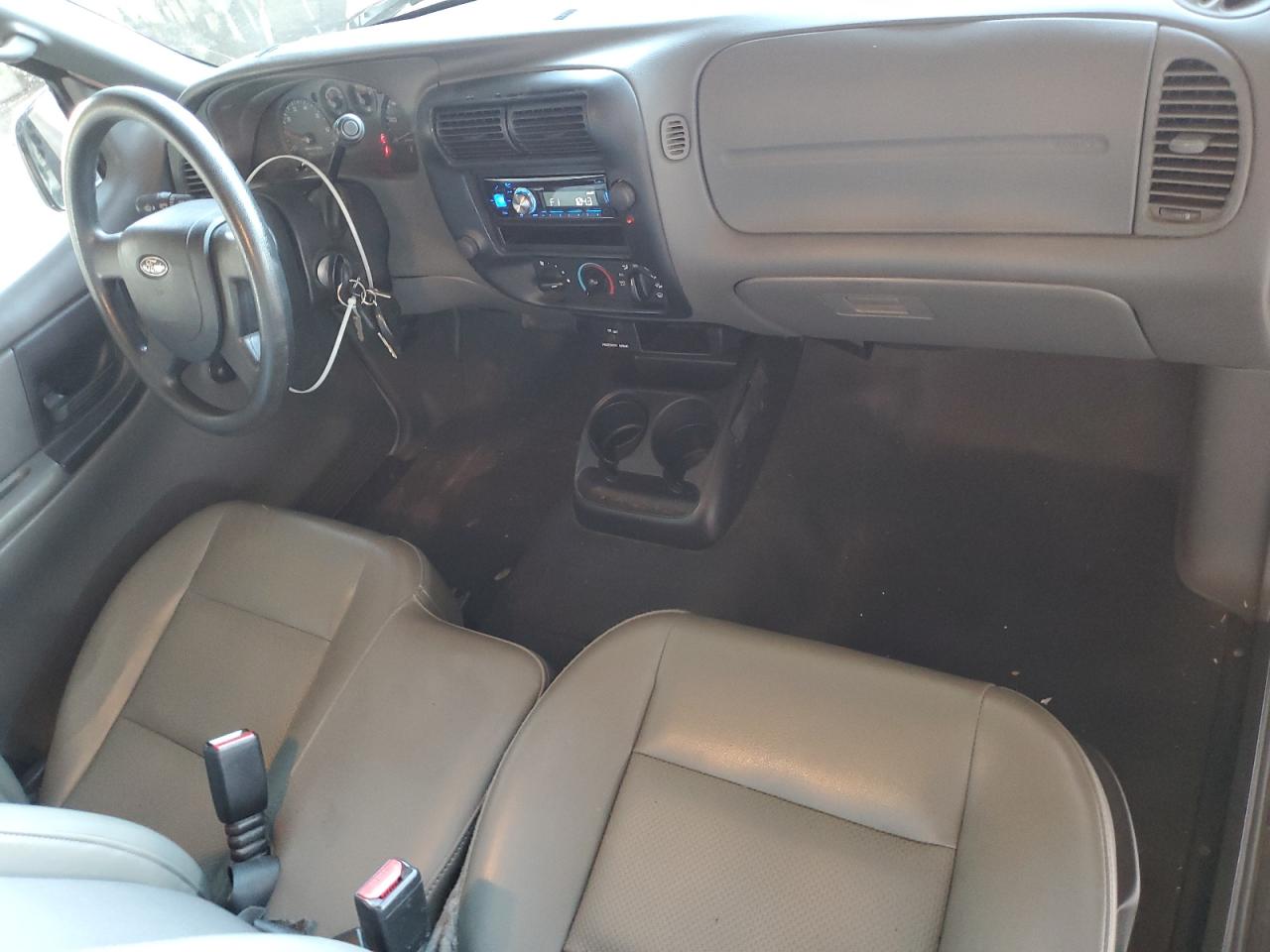 2004 Ford Ranger - Image 8