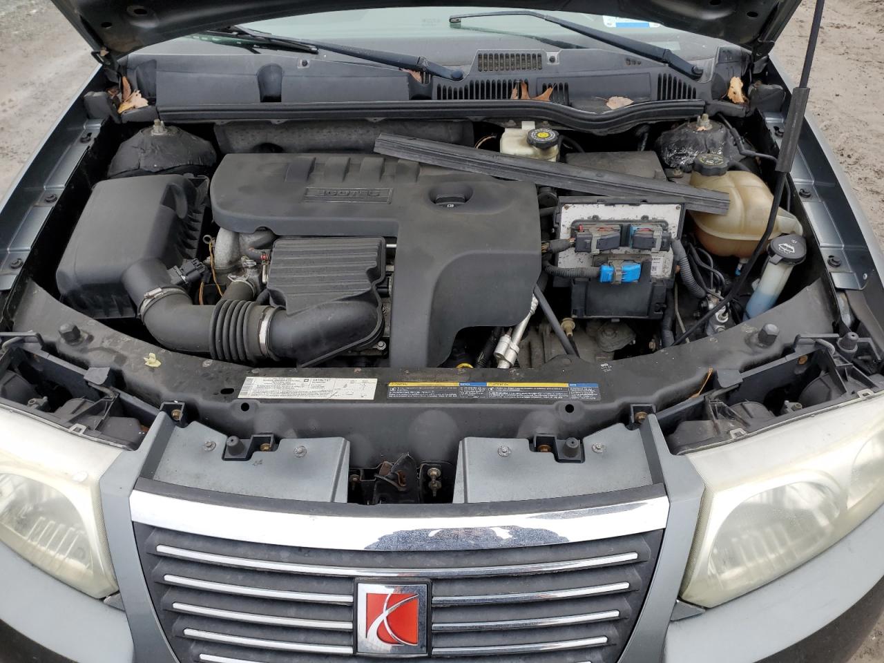 2005 Saturn ION - Image 11