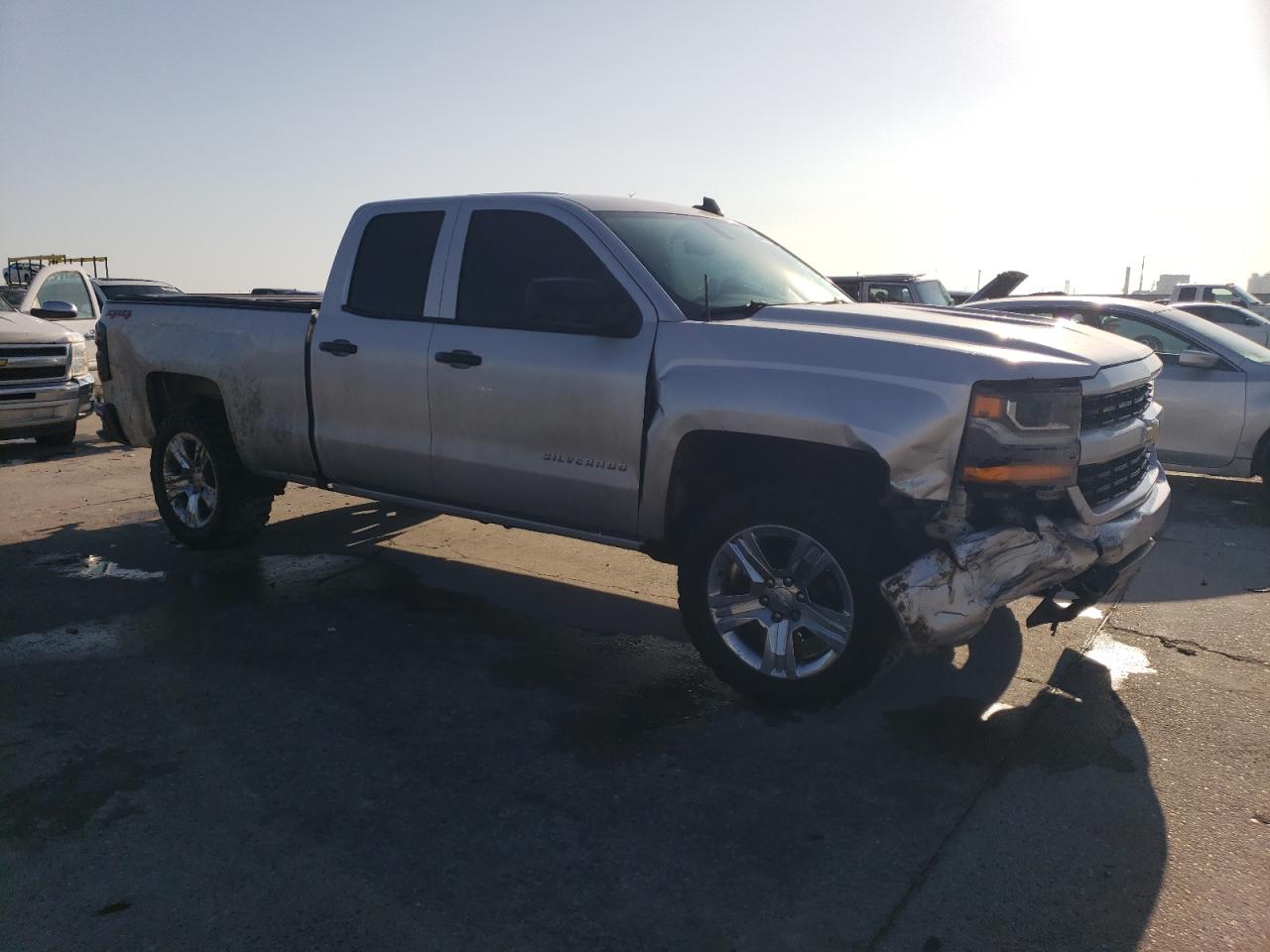 2018 Chevrolet Silverado - Image 4