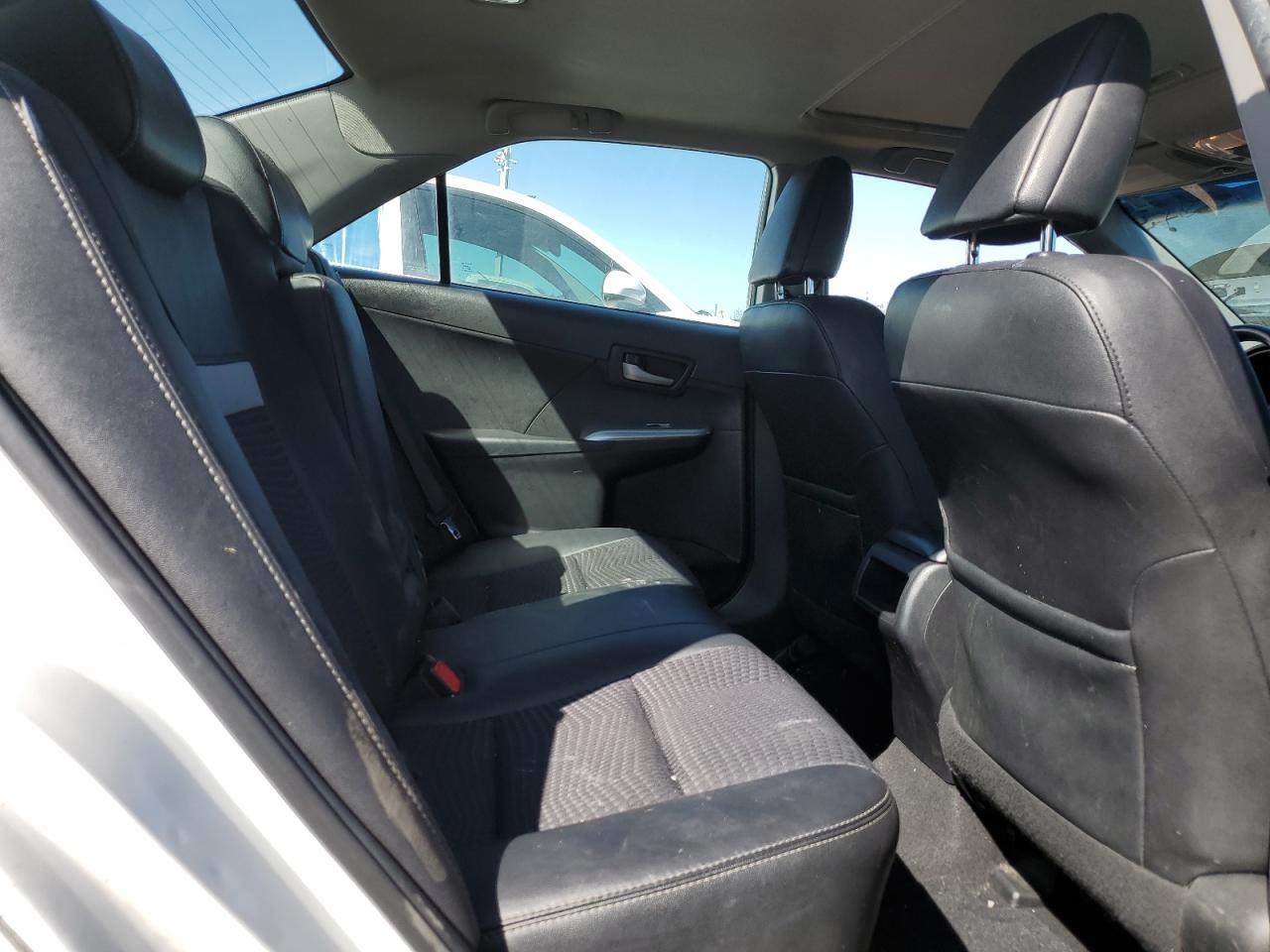 2013 Toyota Camry - Image 10
