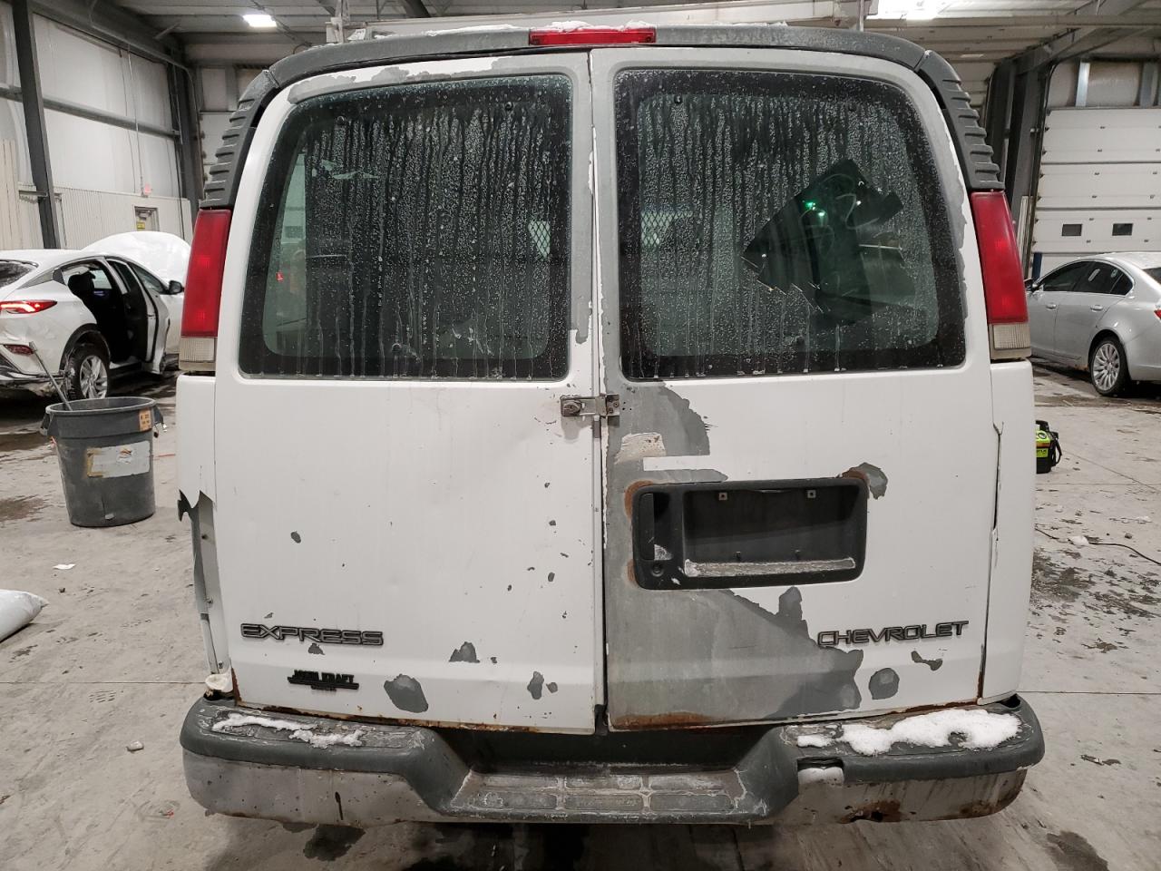 1997 Chevrolet Express - Image 6
