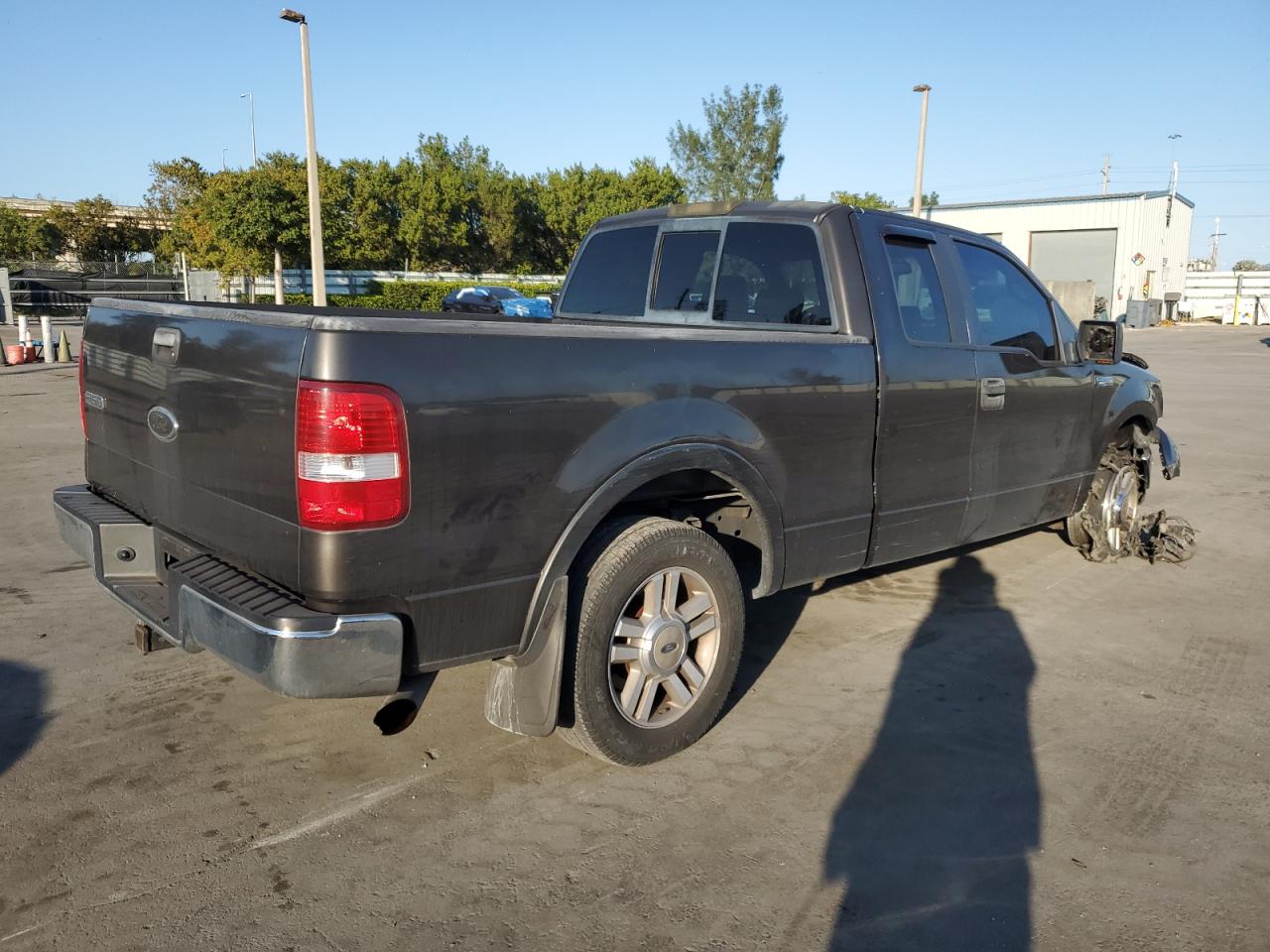 2005 Ford F-150 - Image 3