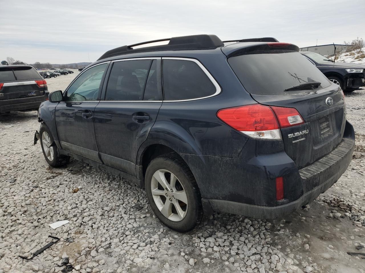 2013 Subaru Outback - Image 2