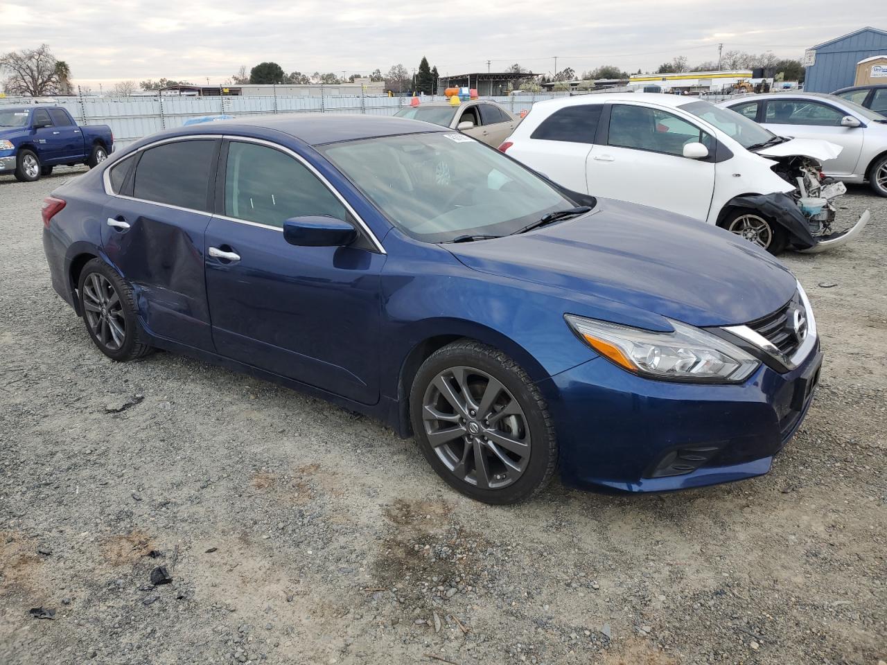2018 Nissan Altima - Image 4