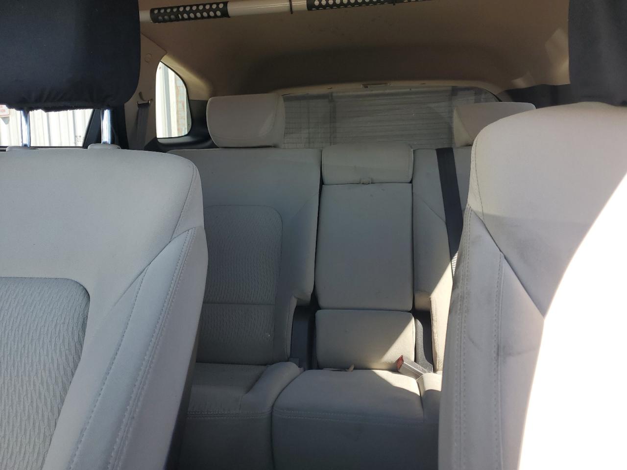 2018 Hyundai Santa Fe - Image 10