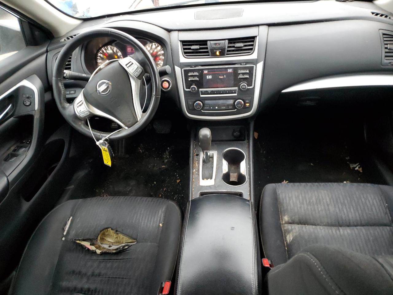 2017 Nissan Altima - Image 8