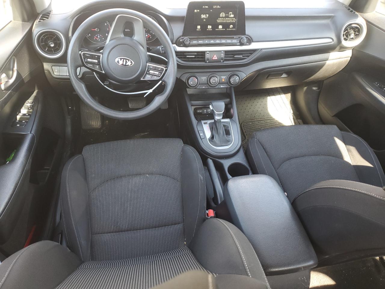 2021 Kia Forte - Image 8