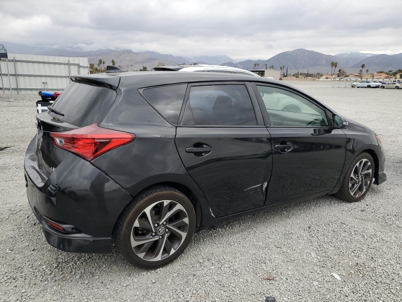 2017 Toyota Corolla - Image 3