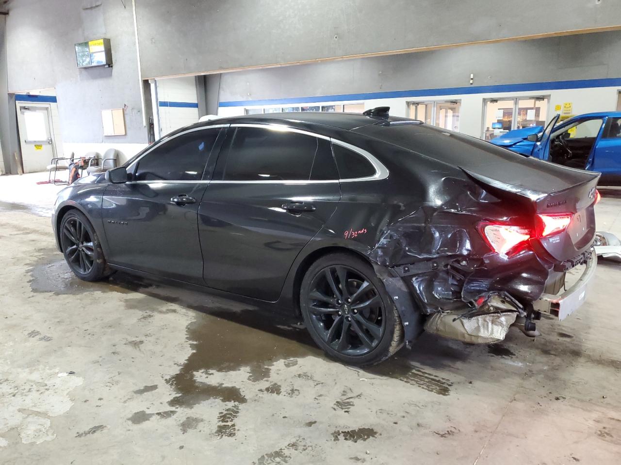 2021 Chevrolet Malibu - Image 2
