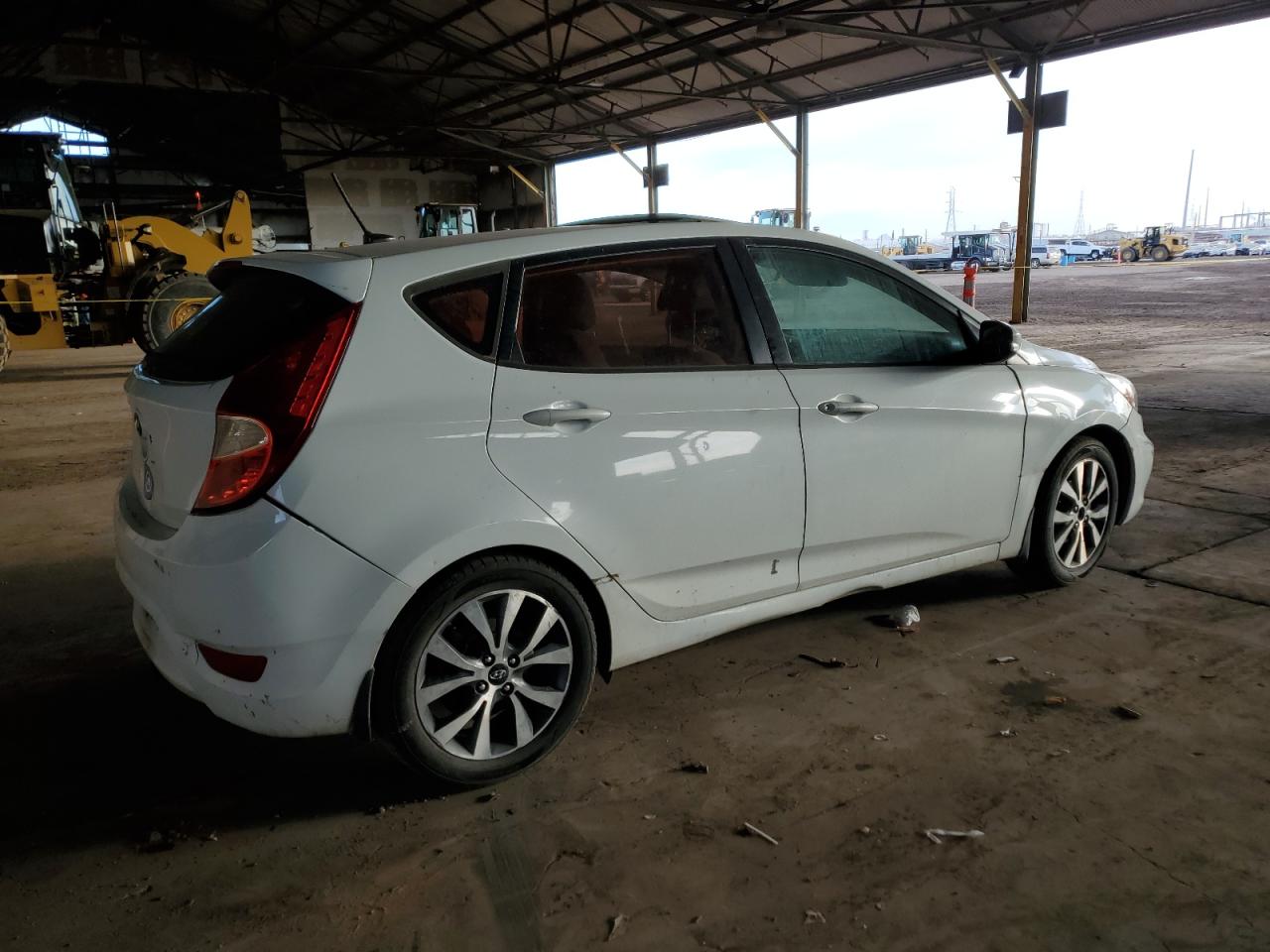 2015 Hyundai Accent - Image 3