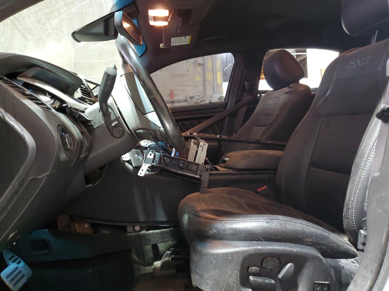 2014 Ford Taurus - Image 7