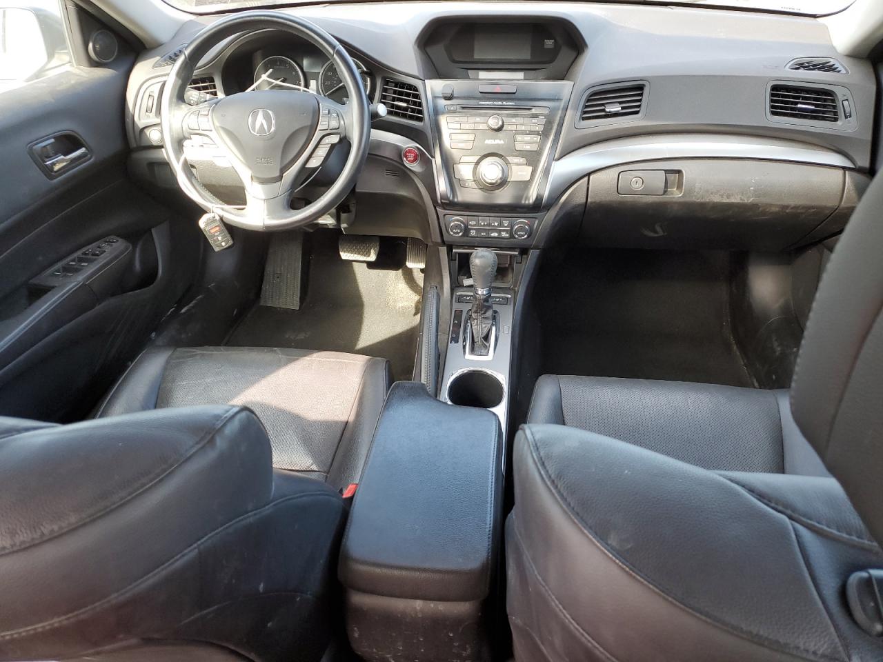 2015 Acura ILX - Image 8