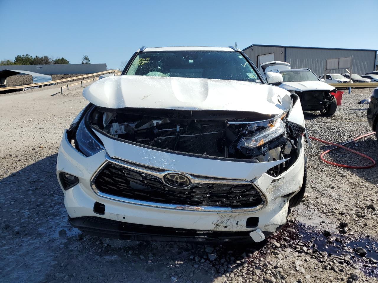 2021 Toyota Highlander - Image 5