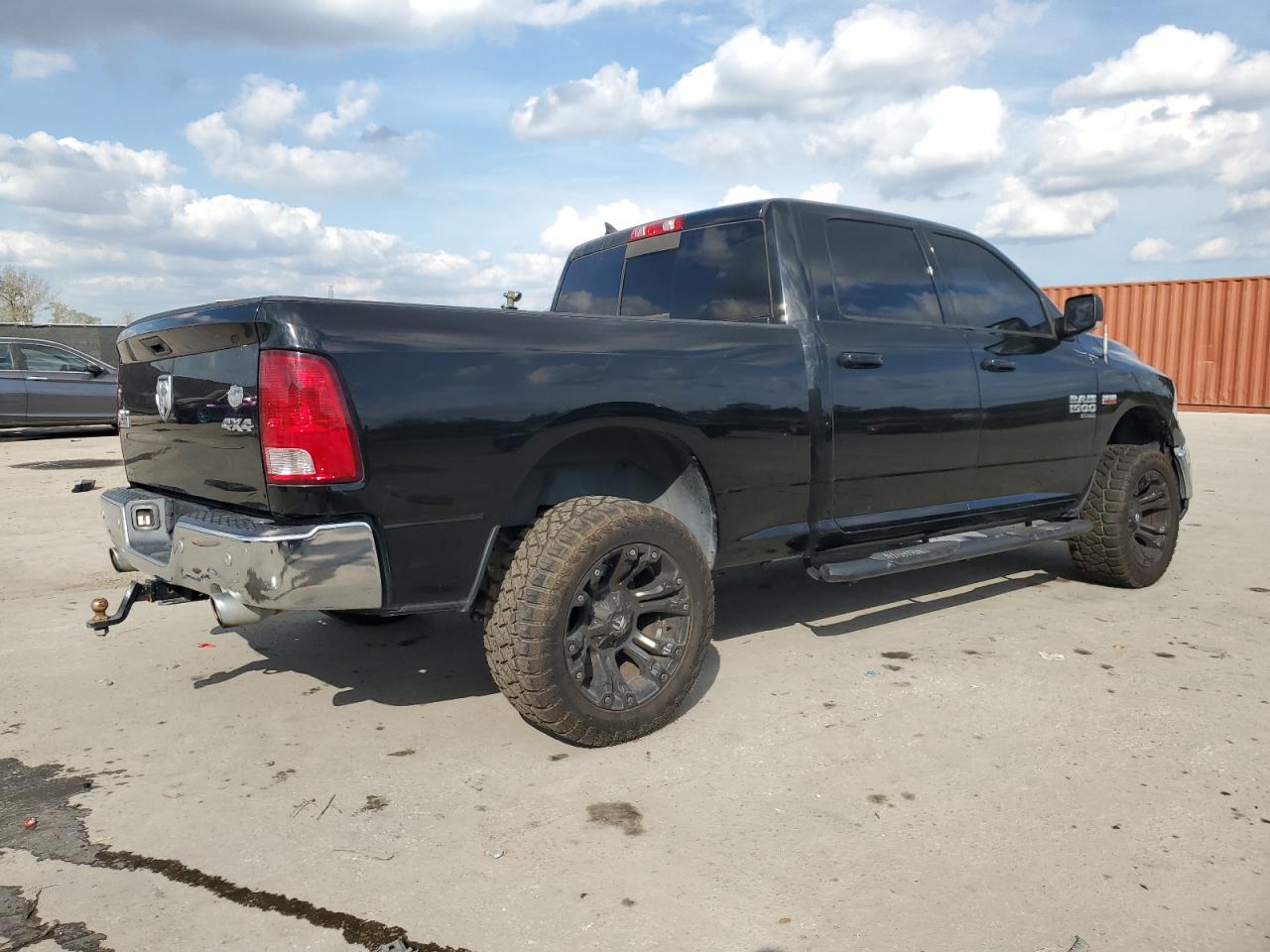 2019 RAM 1500 - Image 3
