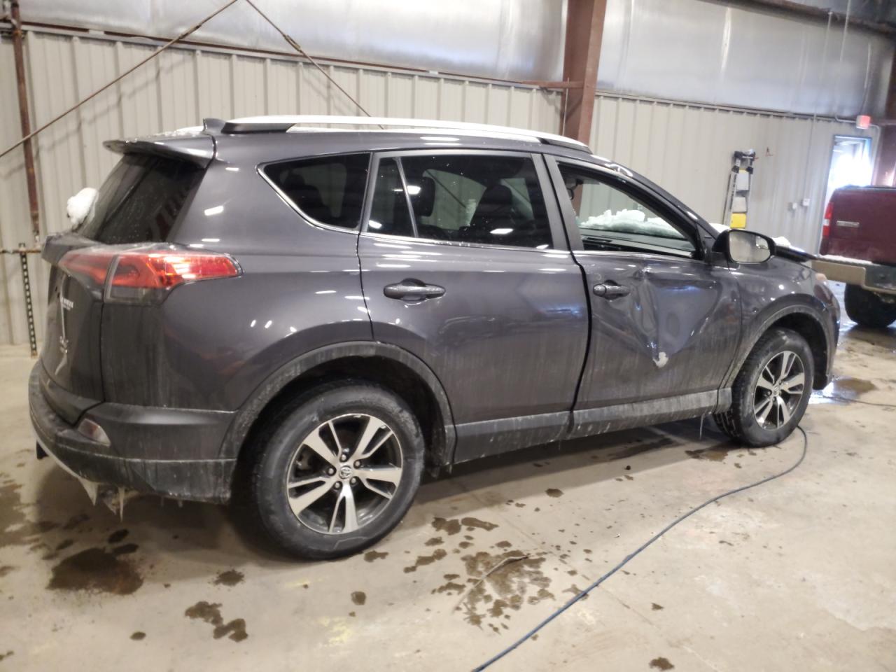 2016 Toyota RAV 4 - Image 3