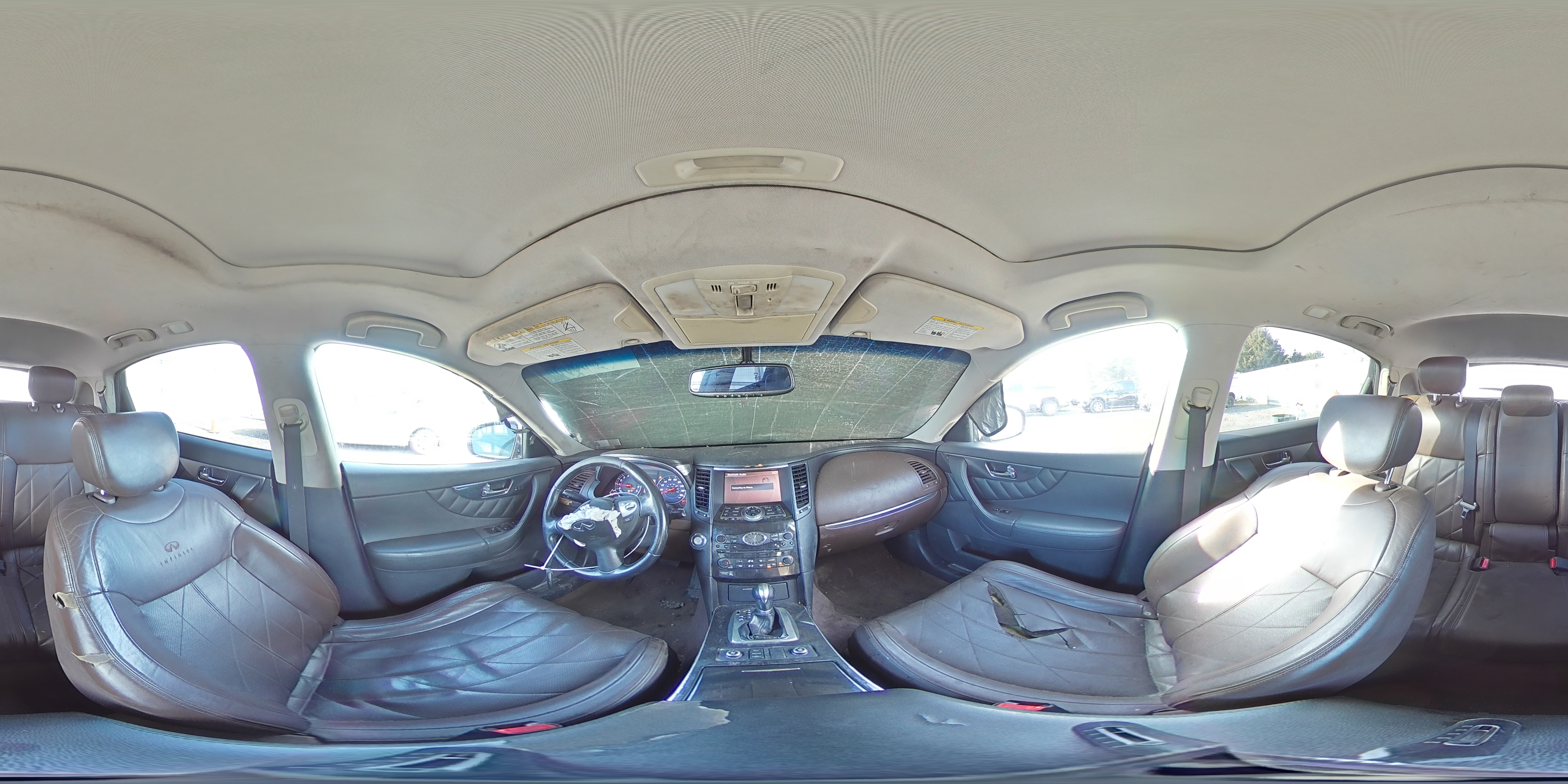 2010 Infiniti FX - Image 14