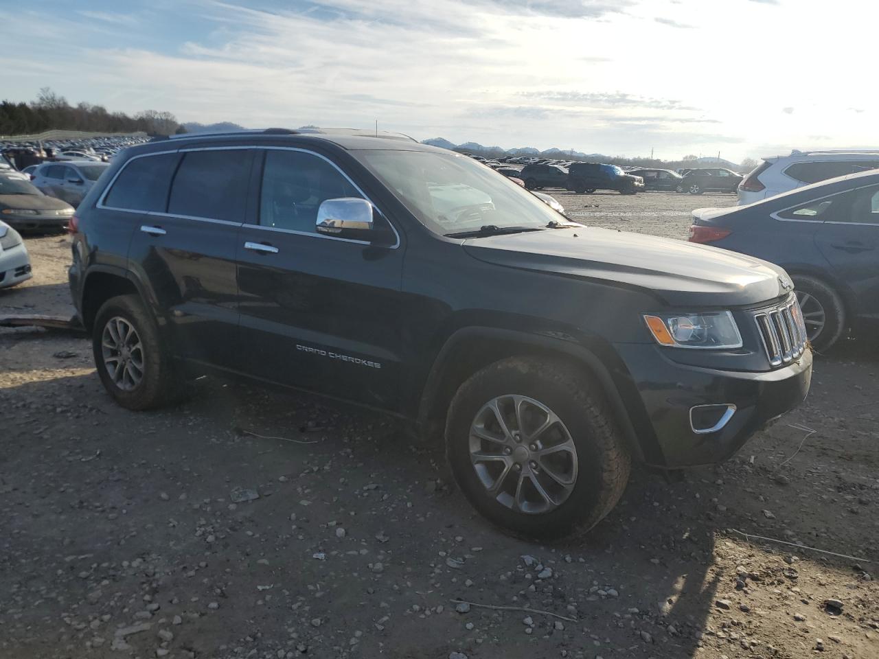 2015 Jeep Grand Cherokee - Image 4